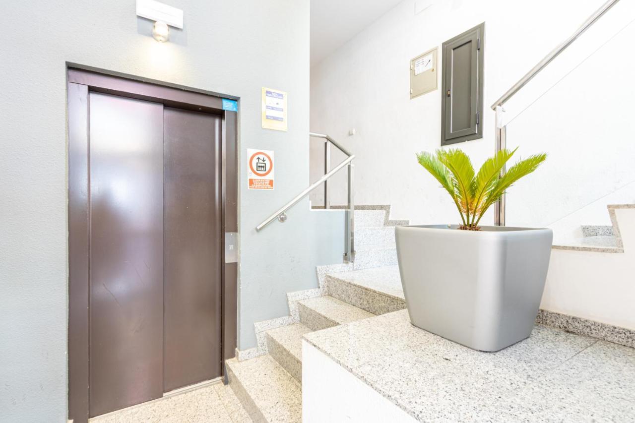 Apart-Rent Apartamento Mimoses 0063 艾姆布里亚布拉瓦 外观 照片